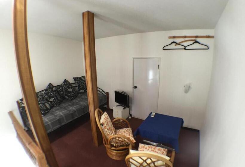 4인용 스탠다드 룸, Pension Fryingpan