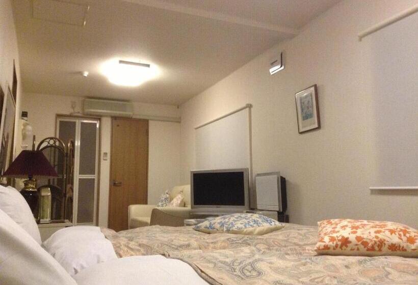 스탠다드 룸, Pension Fryingpan