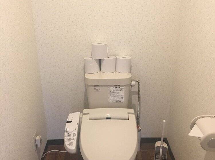 4인용 스탠다드 룸, Pension Fryingpan