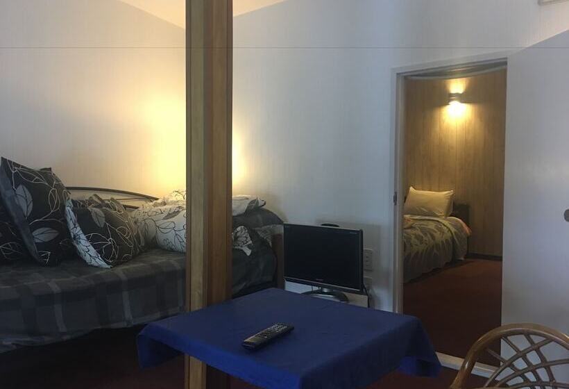 4인용 스탠다드 룸, Pension Fryingpan