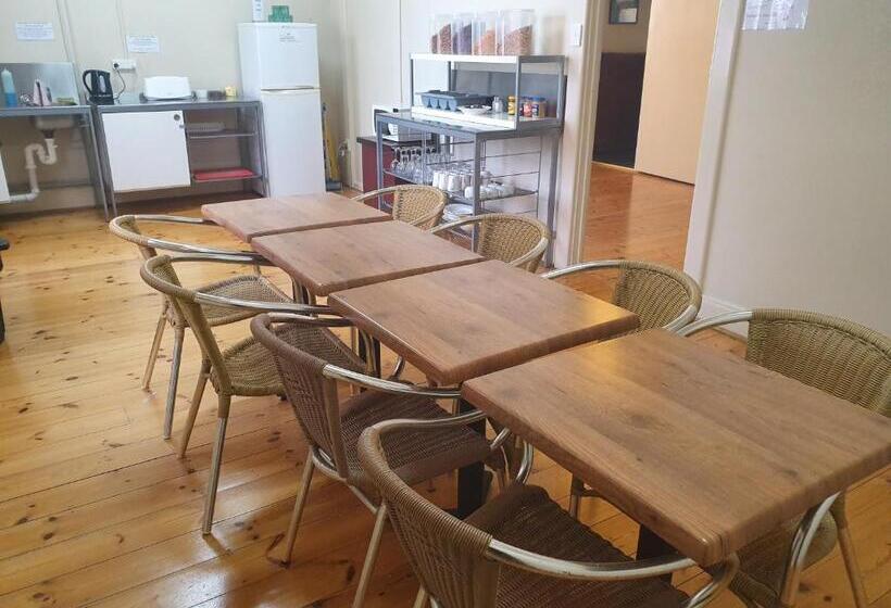 חדר סטנדרט לשלושה, Pier Hotel Port Lincoln