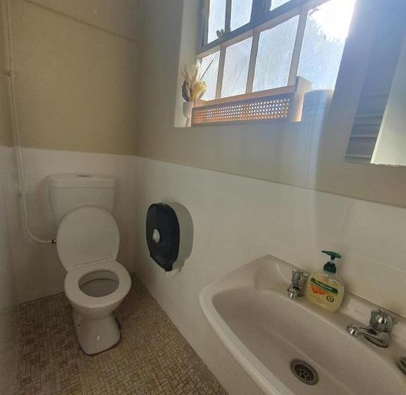 חדר סטנדרט לשלושה, Pier Hotel Port Lincoln