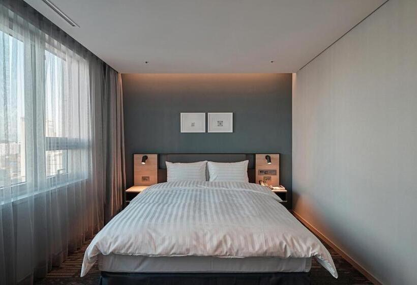 סוויטה, Sono Calm Goyang