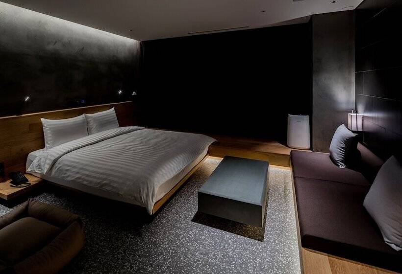 חדר משפחתי, Sono Calm Goyang