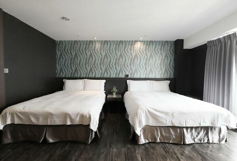 اتاق استاندارد چهار تخته, Talmud Hotel Yizhong