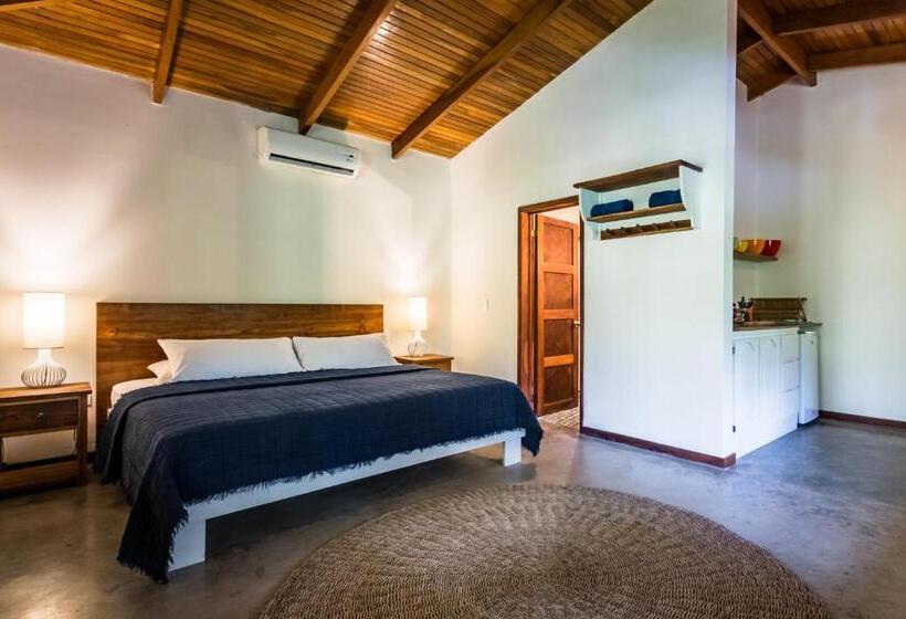 غرفة ديلوكس, The Sunset Shack