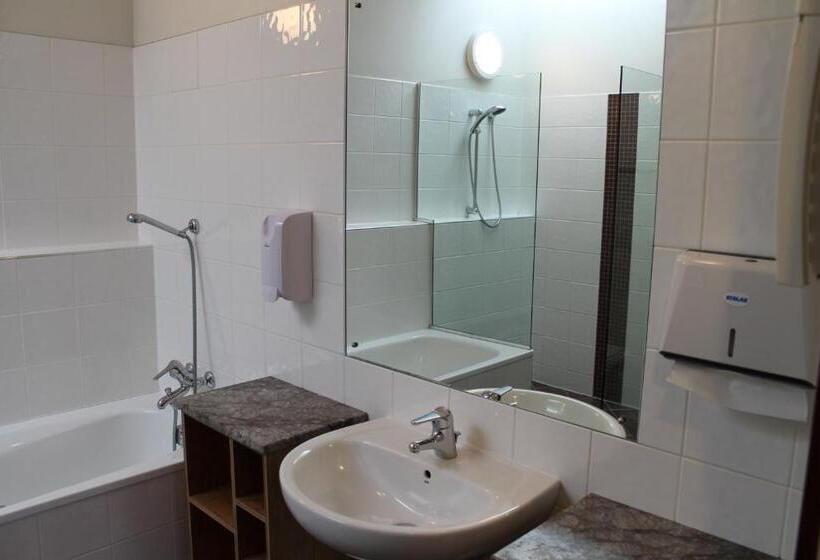 バス共有のスタンダードルーム, U Boutique