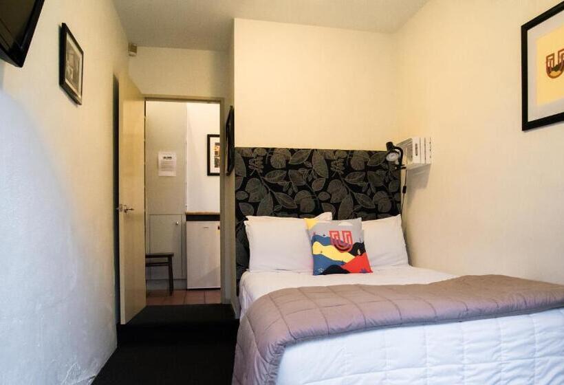 ベーシックワンルーム, U Boutique