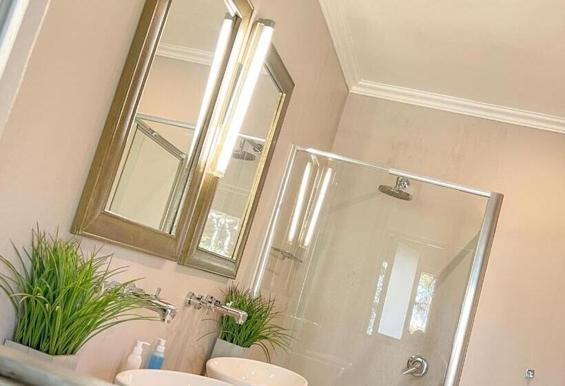 スーペリアスタジオ, Amoris Guesthouse In Waterkloof Ridge