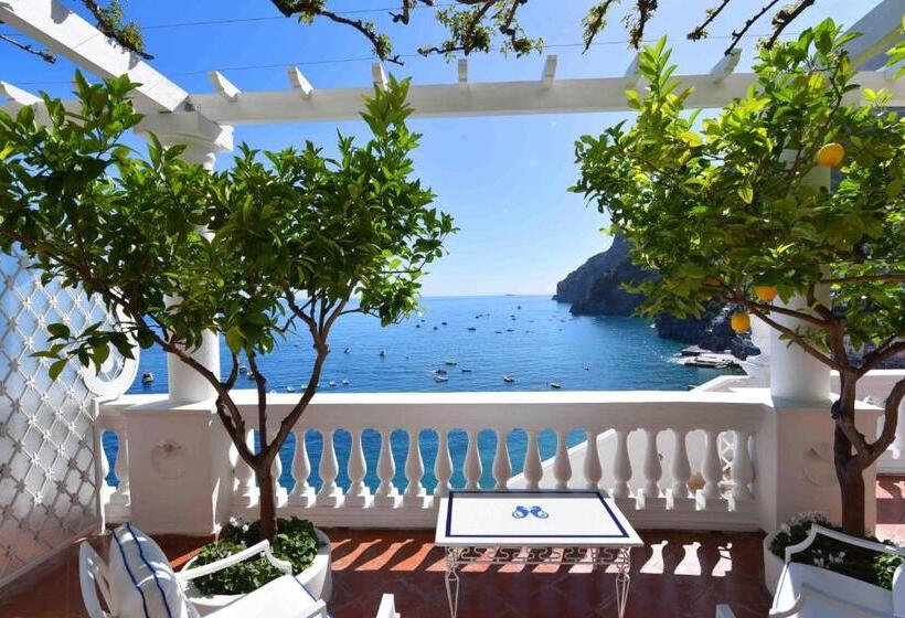 Апартаменты 1 Спальня с Террасой Вид на Море, Villa Boheme Exclusive Luxury Suites