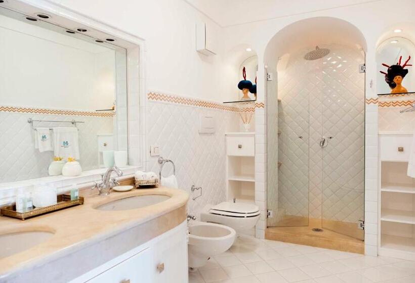 Апартаменты 1 Спальня с Террасой Вид на Море, Villa Boheme Exclusive Luxury Suites