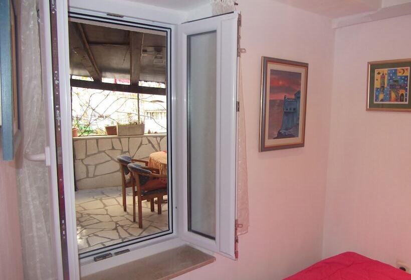 סטודיו סטנדרט עם מרפסת, Apartments Abjanic