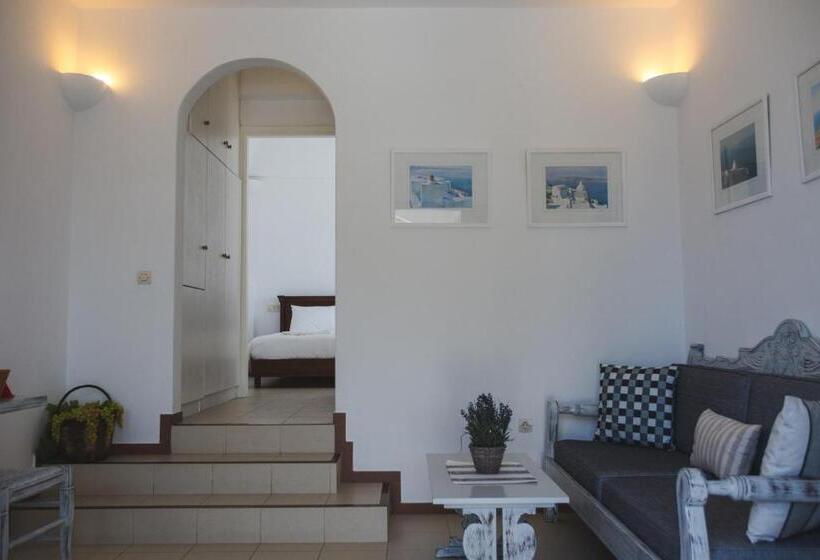 Appartement 1 Chambre Vue Mer, Cultural House