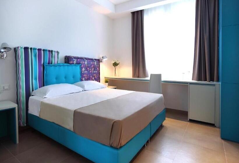 اتاق سوپریور چهار تخته, Ci.co