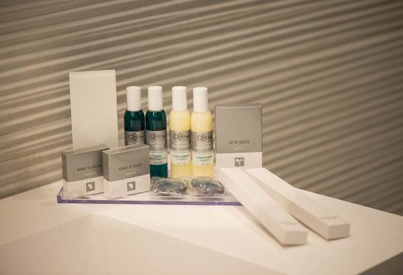 اتاق سوپریور چهار تخته, Ci.co