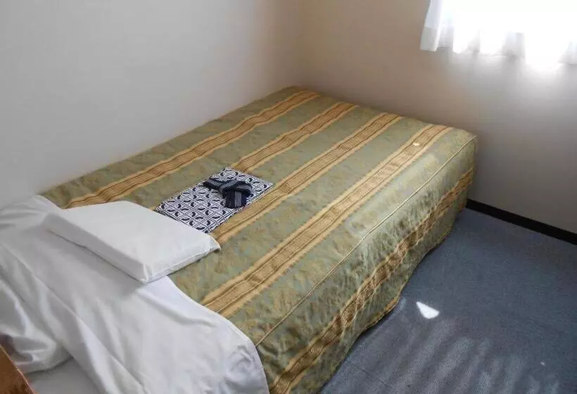 اتاق استاندارد یک نفره, Terminal Art Inn