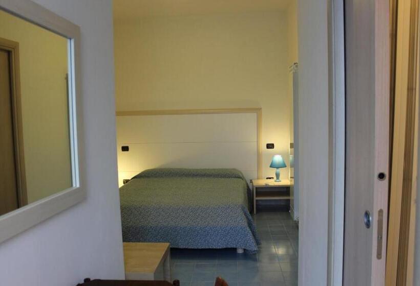 带海景的标准房, Palinuro