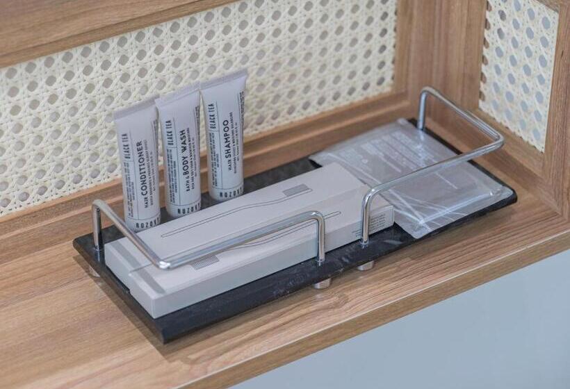 스탠다드 룸, Zio Pinetree