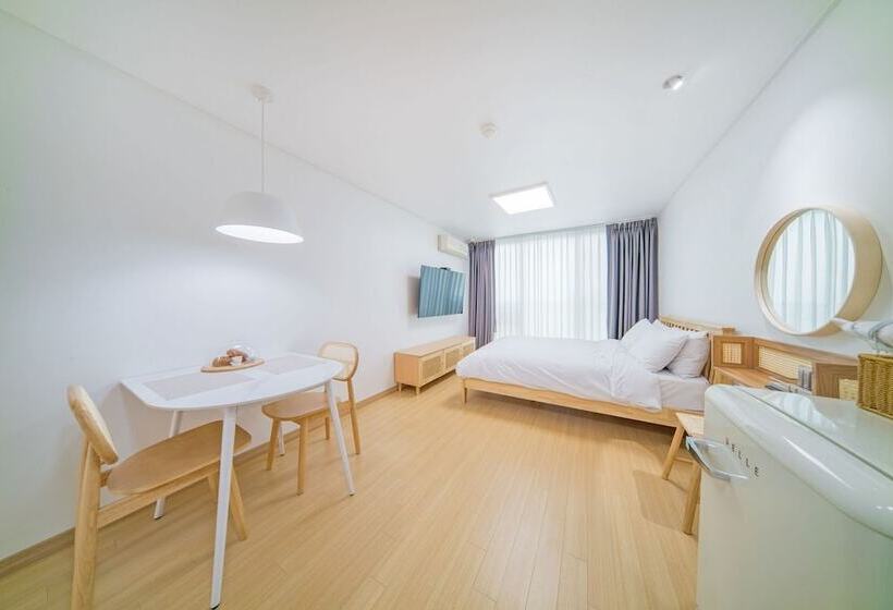 스탠다드 룸, Zio Pinetree