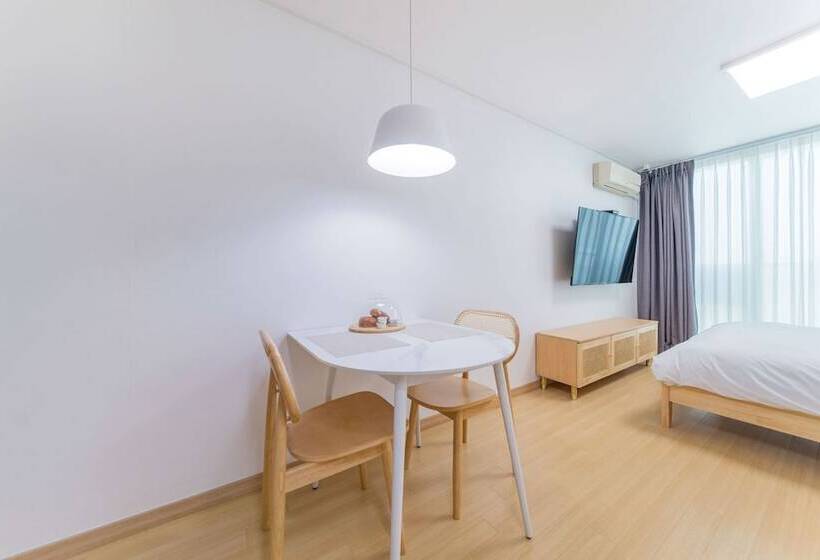 스탠다드 룸, Zio Pinetree