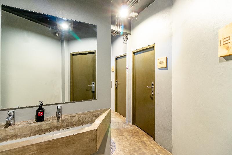 اتاق خانوادگی, Loftel 22 Hostel