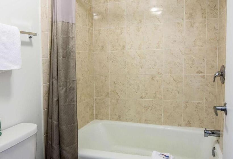 Quarto Estandar para Deficientes Físicos, Motel 6 Glassboro, Nj   Rowan University