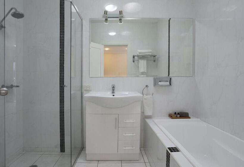 Апартаменты 1 Спальня, Cadman Motor Inn And Apartments