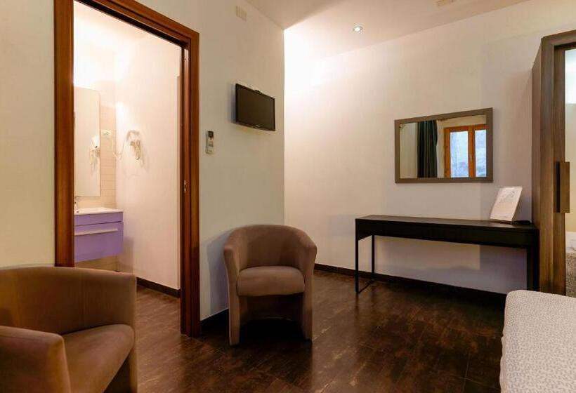 غرفة قياسية, Il Palazz8