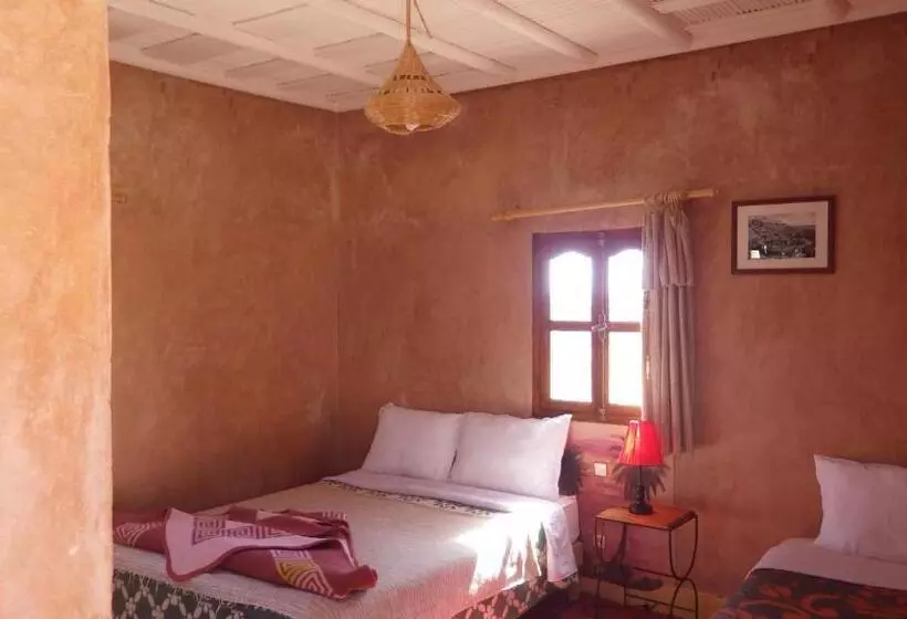 اتاق استاندارد سه نفره, La Kasbah Du Jardin