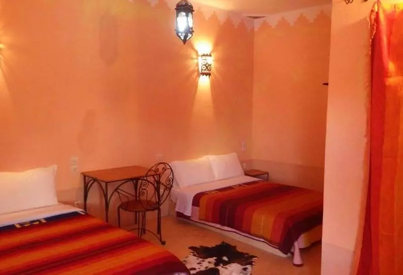 اتاق استاندارد سه نفره, La Kasbah Du Jardin