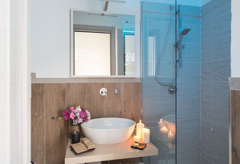 수피리어 룸, La Maison Des Tout Le Monde