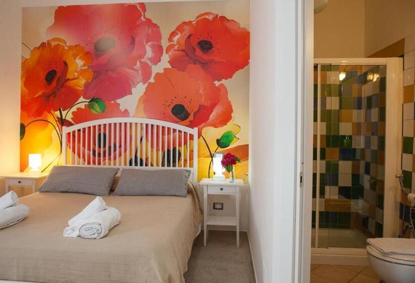 Chambre Quadruple Standard, A Corte