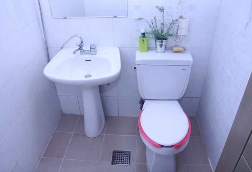 スタンダード4人部屋, Hostel Dahyun