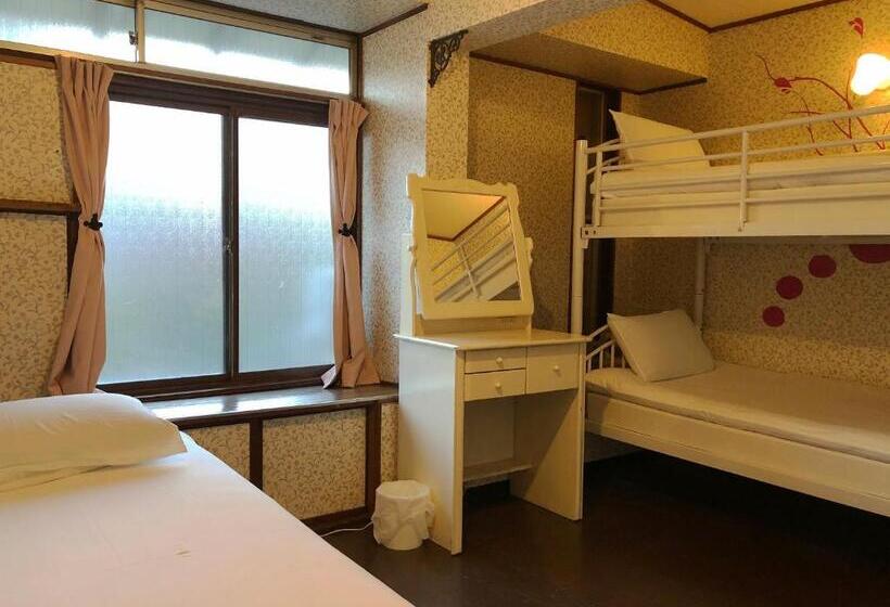 Номер Стандарт Трехместный, Hostel Yume Nomad Kobe