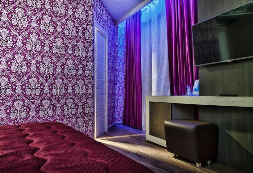 اتاق سوپریور, Angioino & Spa