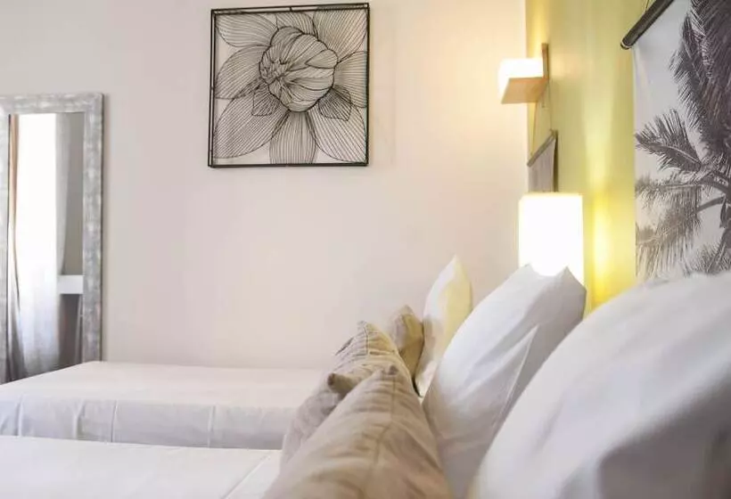スタンダードトリプルルーム, Du Palais Bastia Centre