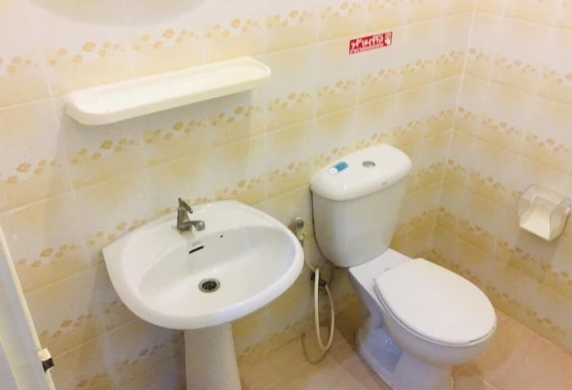 标准间, Lanta Grand House