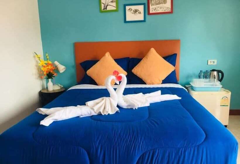 标准间, Lanta Grand House