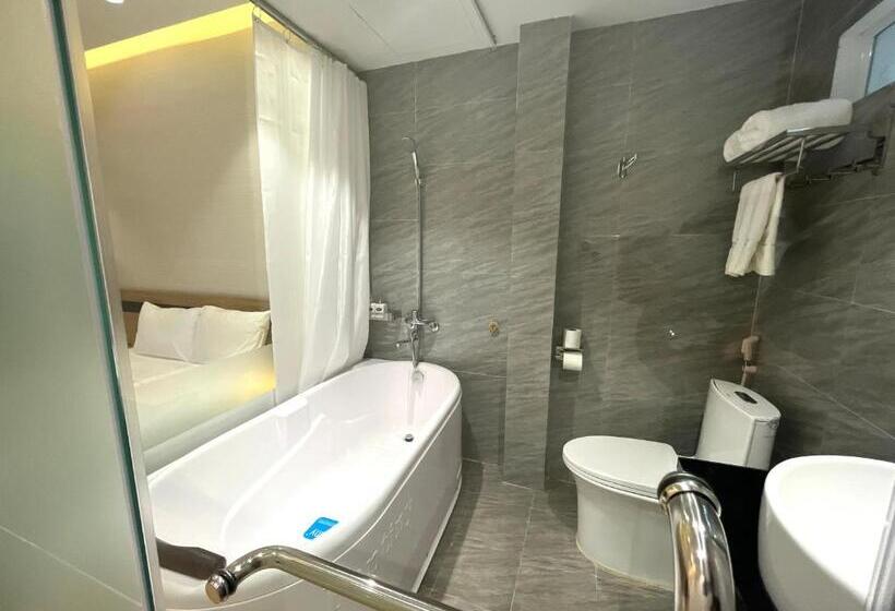 اتاق لوکس, Mango Hotel   Ha Noi Railway Station