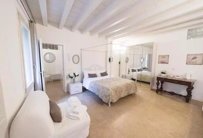 اتاق سوپریور چهار تخته, Academia Residence