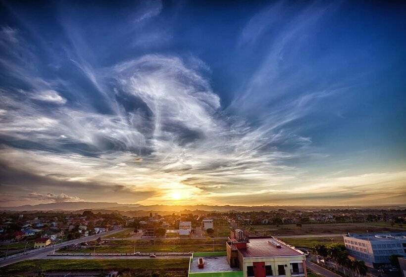 스탠다드 스튜디오, Primavera Residences