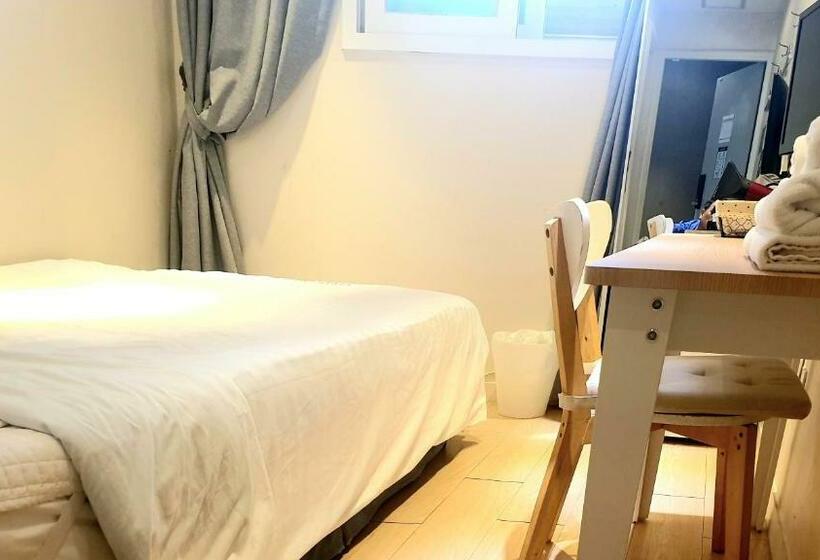 اتاق استاندارد, Hi Guesthouse Insadong