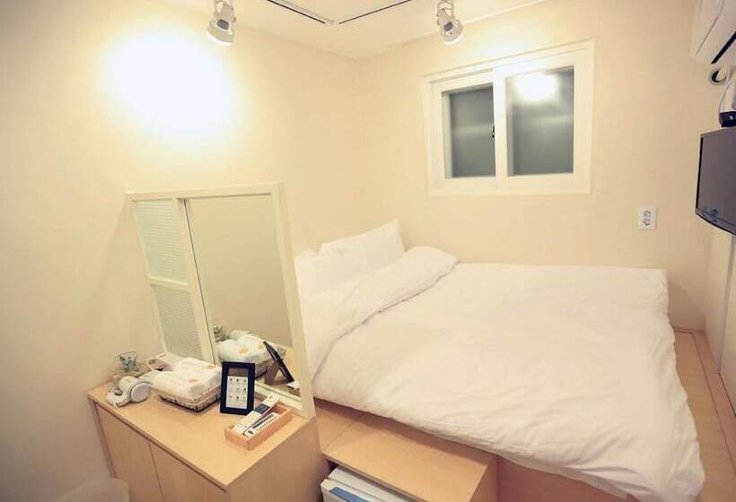 اتاق استاندارد, Hi Guesthouse Insadong