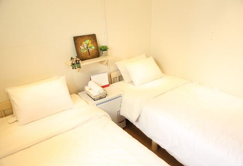 اتاق استاندارد, Hi Guesthouse Insadong