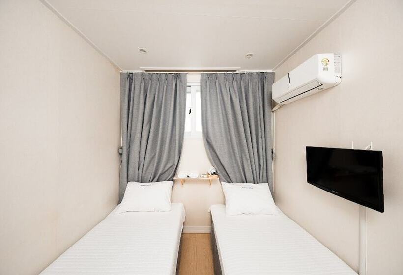 اتاق استاندارد, Hi Guesthouse Insadong