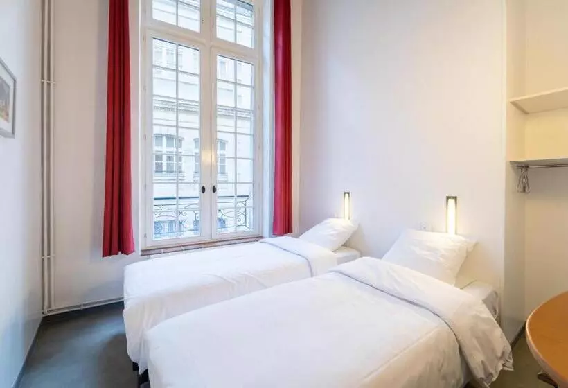 スタンダードルーム, Mije Marais Hostel