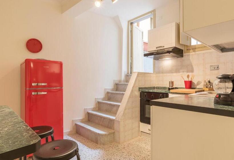 آپارتمان 1 خوابه, Campo De Fiori Central Flat