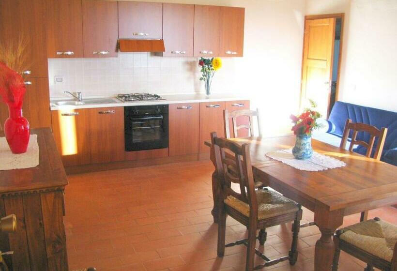 شقة غرفتين, Agriturismo Martignana Alta