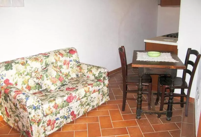 Huoneisto 1 Makuuhuone, Agriturismo Martignana Alta