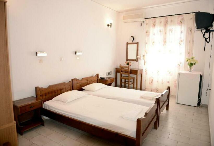 اتاق استاندارد با بالکن, Anthemis